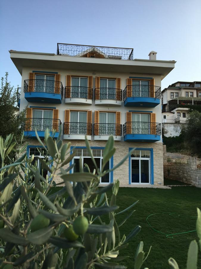 Clementin Suits Siğacık Esterno foto