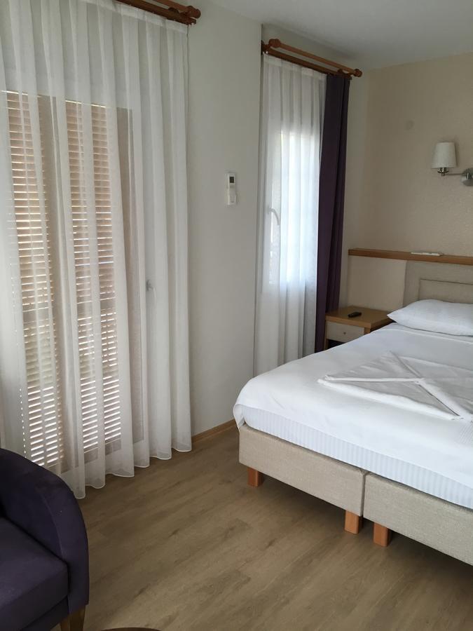 Clementin Suits Siğacık Esterno foto